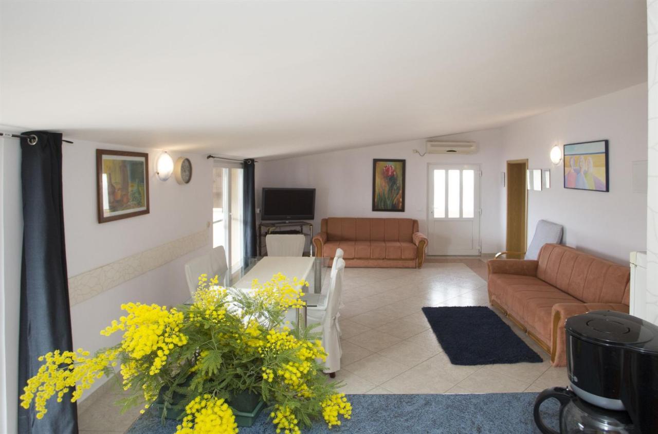 טרוגיר Apartments Gudelj מראה חיצוני תמונה