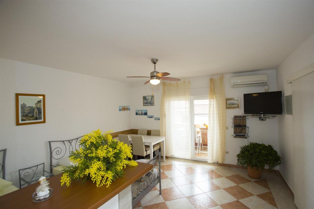 טרוגיר Apartments Gudelj מראה חיצוני תמונה