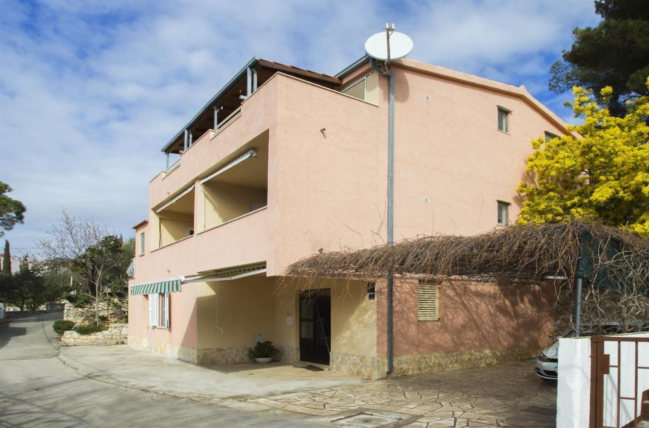 טרוגיר Apartments Gudelj מראה חיצוני תמונה
