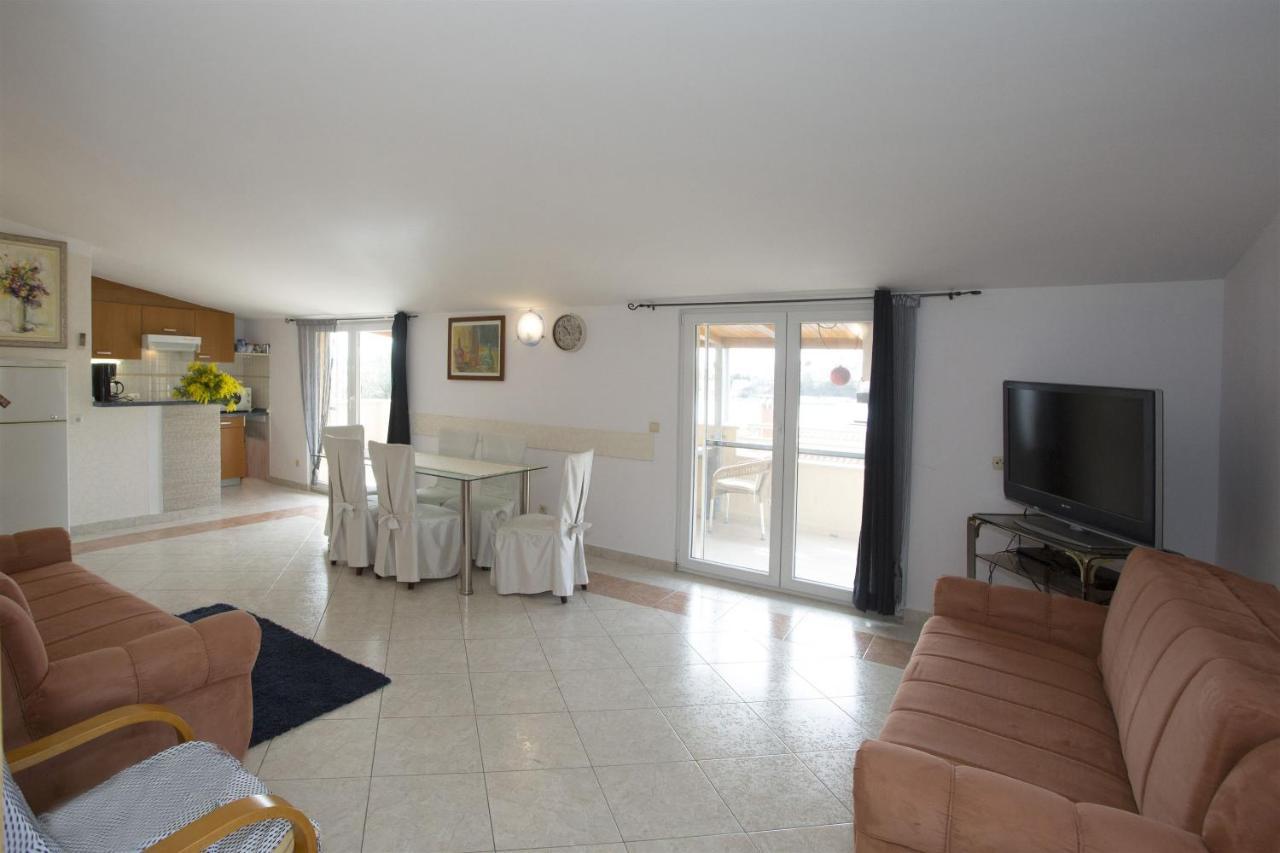 טרוגיר Apartments Gudelj מראה חיצוני תמונה